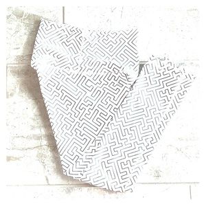 Like new DYI XS 7/8 leggings! Geometric print!